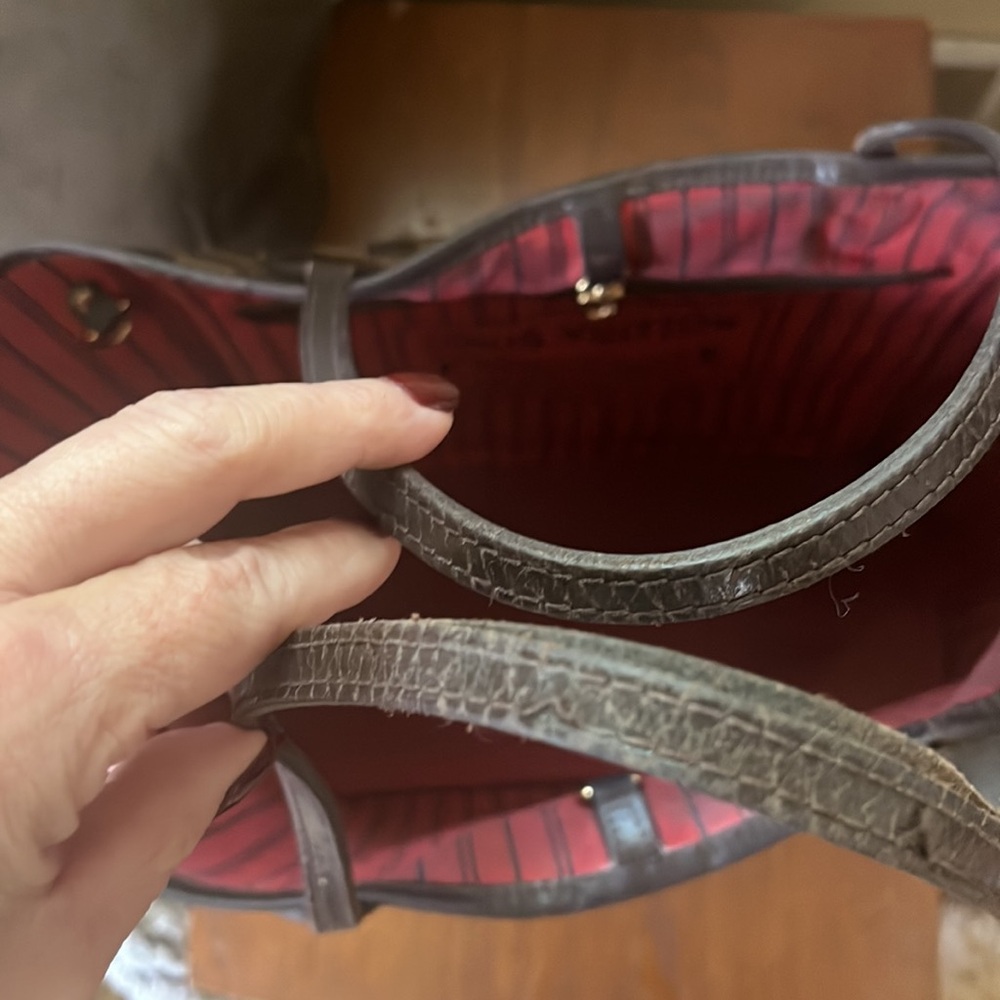 Louis Vuitton Brown Checkered Shoulder Bag - Picture 4 of 13